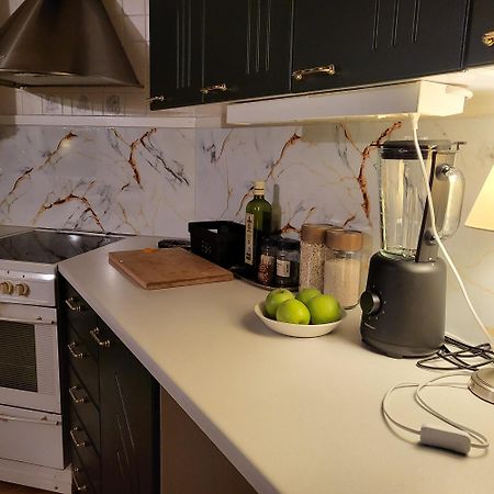 Kotimajoitus Noora Apartment Pori Exterior foto