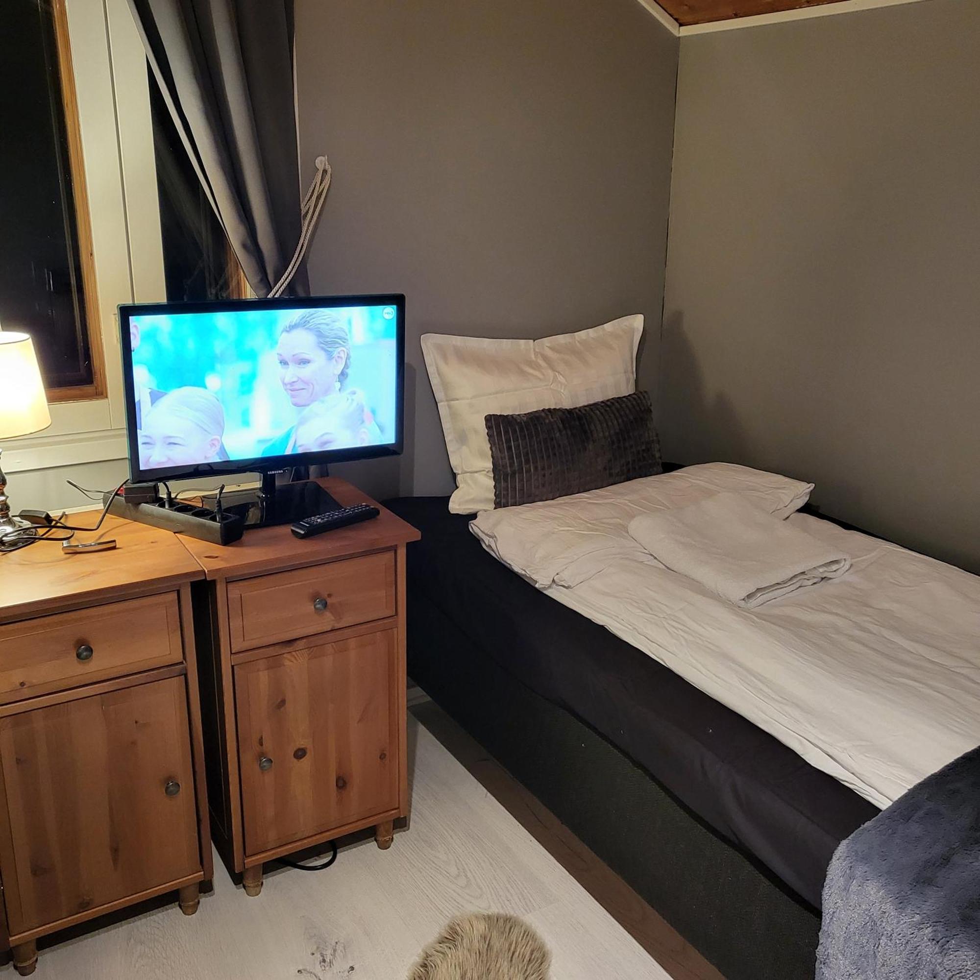 Kotimajoitus Noora Apartment Pori Exterior foto